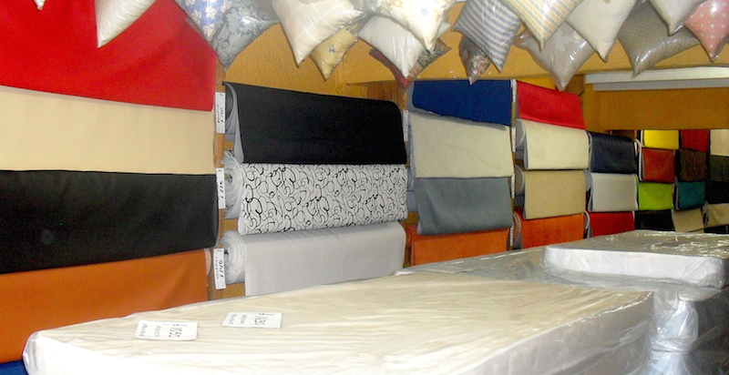 materiales para la decoracion de telas y textiles